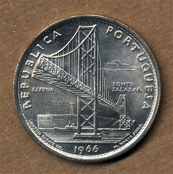 Commems-Collection-Classic:-1936-San-Francisco-Oakland-Bay-Bridge---A-Distant-Cousin