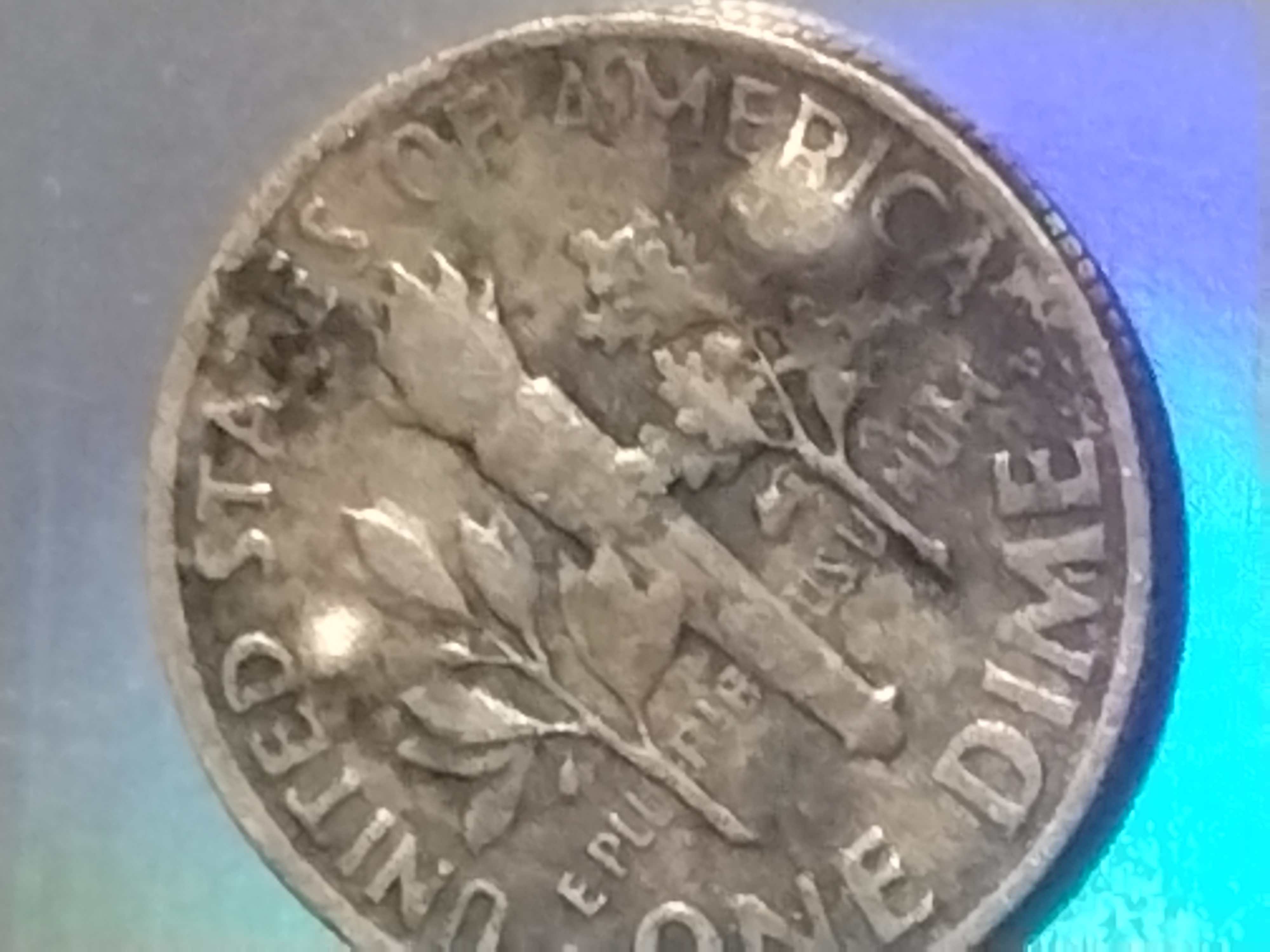 Help-Identifying-What-Is-Going-On-With-This-Dime-1967