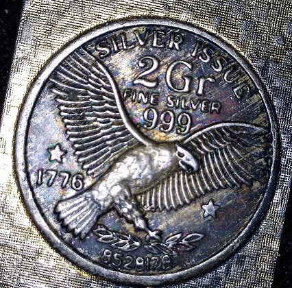 What-Is-This-2-Gr-Token-In-A-Money-Clip