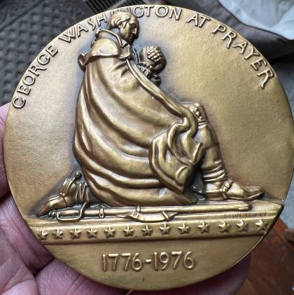 Post-Your-Coins-And-Medals-That-Depict-A-Statue