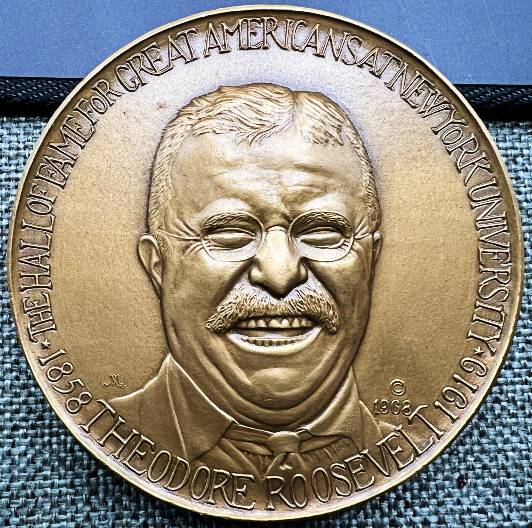 Medallic-Art-Company-Maco-Medals