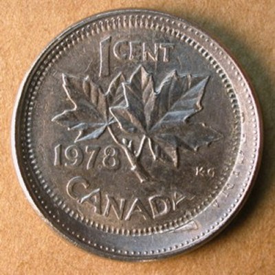 1972-Quarter-Struck-Over-1964-Silver-Quarter