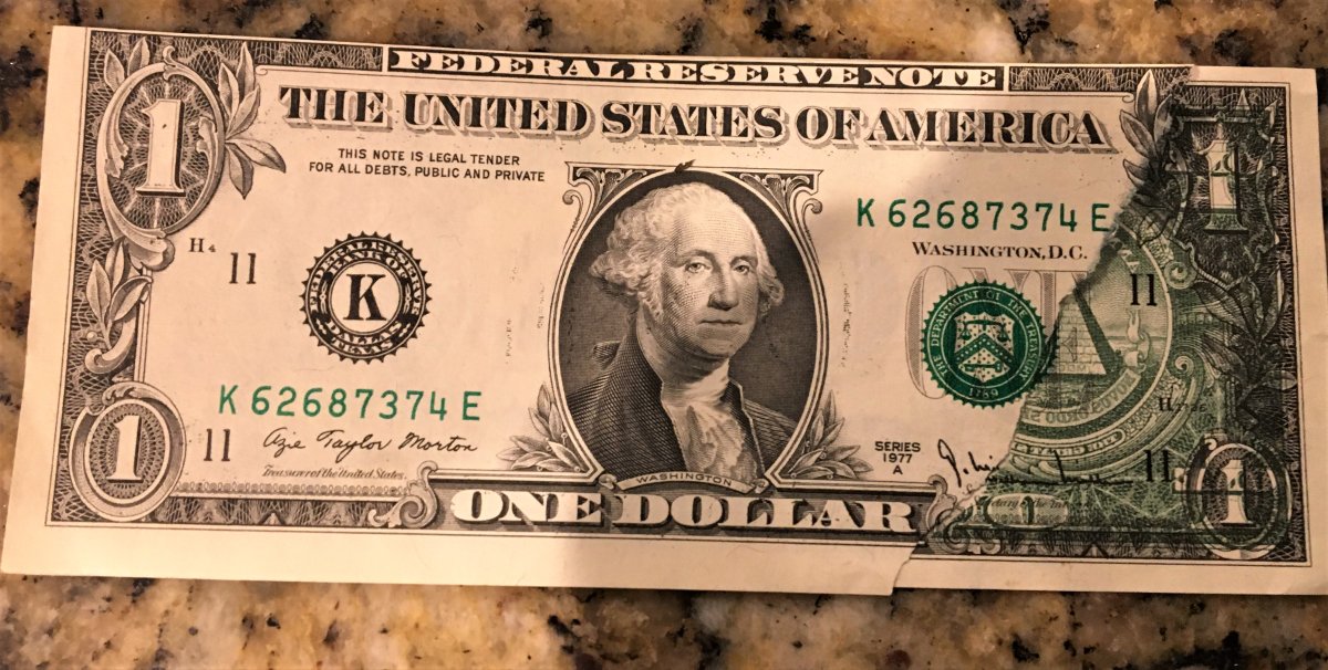 Error-On-Sequential-One-Dollar-Bills-1977-Never-Circulated