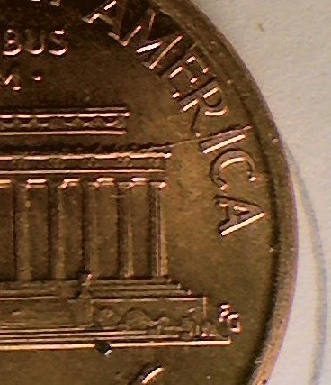 2000-P-Penny-With-Die-Crack-On-Reverse-From-Rim-To-Memorial