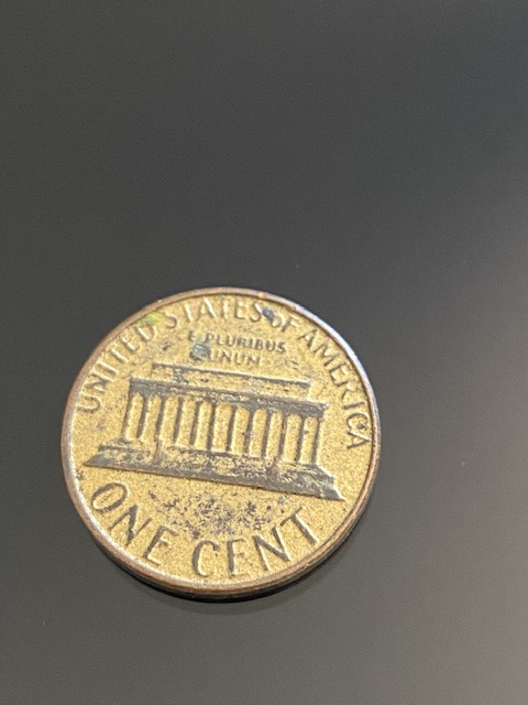 1981-D-Penny-Is-Gold-And-Copper
