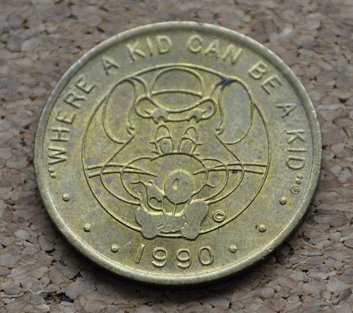 Does-The-Reverse-Of-The-Anna-May-Wong-Quarter-Remind-Anyone-Else-Of-An-Arcade-Token.