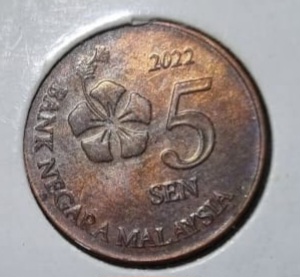 Need-Help-In-Verifying-A-2022--5-Cents-Malaysia-COin-Minted-In-A-Bronze-Planchet-Meant-For-1-Cent-CO