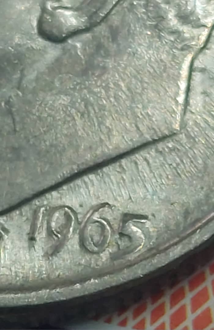 Is-There-Something-Wrong-With-The-Date-Die-On-This-1965-One-Dime-Coin?