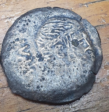 Large-Ancient-Bronze-Coin-ID-Help-Needed
