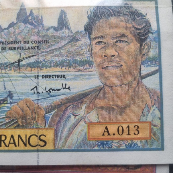New-Caledonia-500-Francs-Banknote-,-ID-Help-Please
