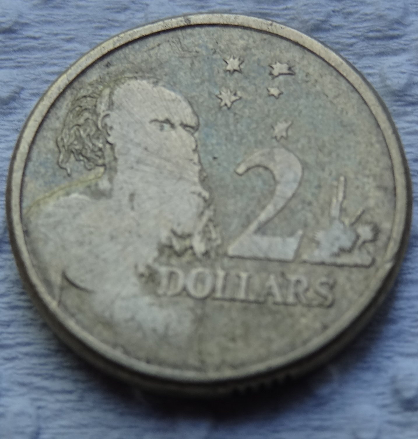 Australian-$2-Coin-2009-Faceless-Aborigine-Error?