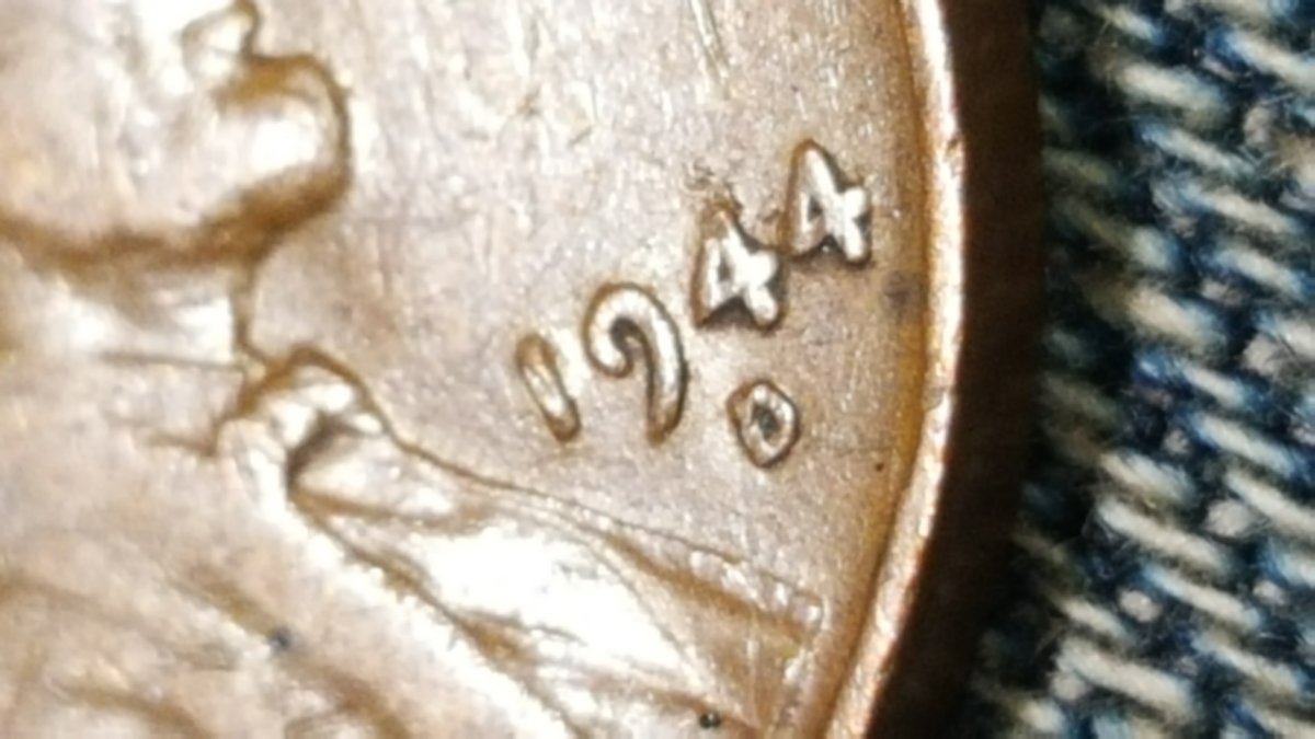 1944-Lwc-D-Over-S-Or-Maybe-D/D-?