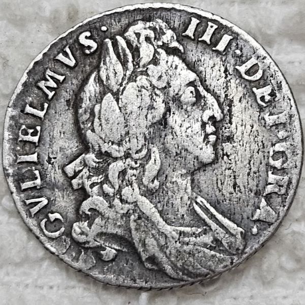 1697-William-III---6-Pence-Silver-Coin