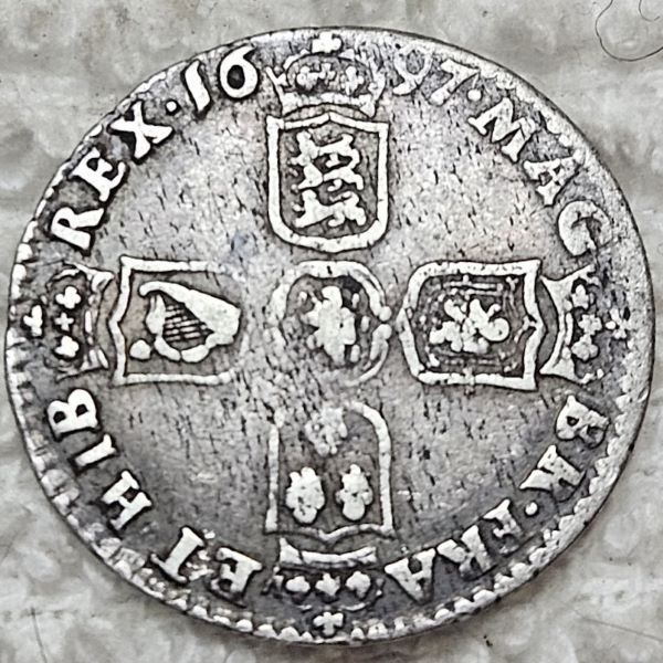 1697-William-III---6-Pence-Silver-Coin