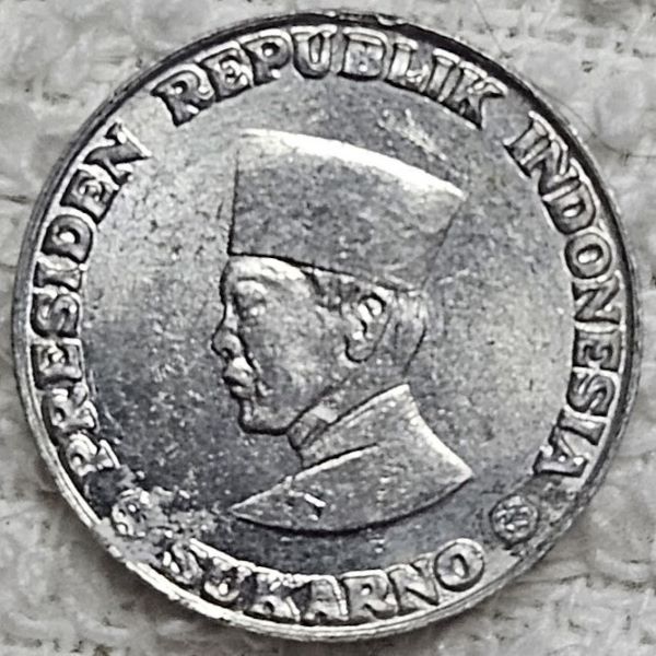 Dearborn's-World-Coin-Collection
