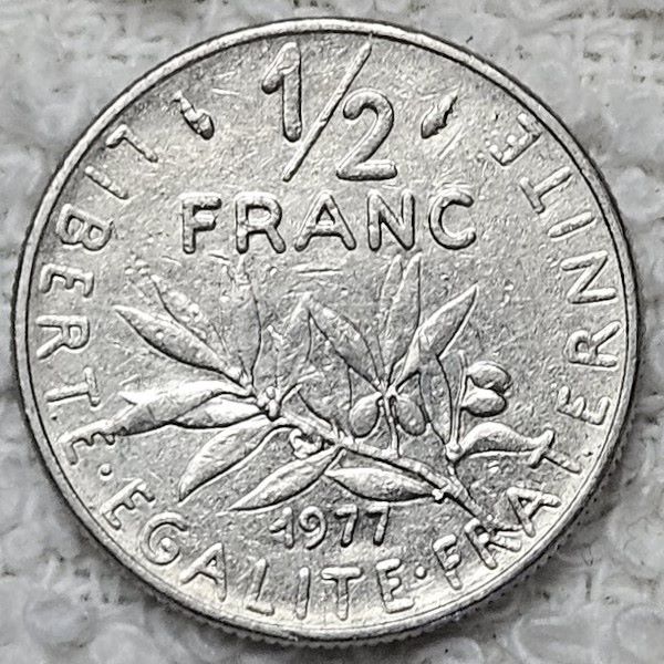 Show-Your-Coins-With-Different-Edges