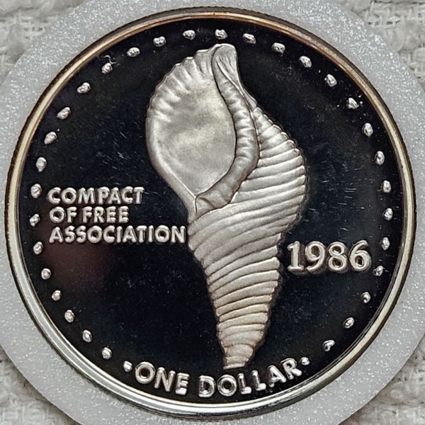 Post-Your-Coin-/-Medal-/-Bank-Note-With-A-Shell