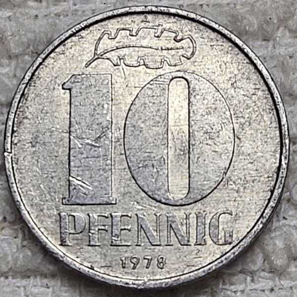 Post-Your-Coins-Depicting-Weaponry!