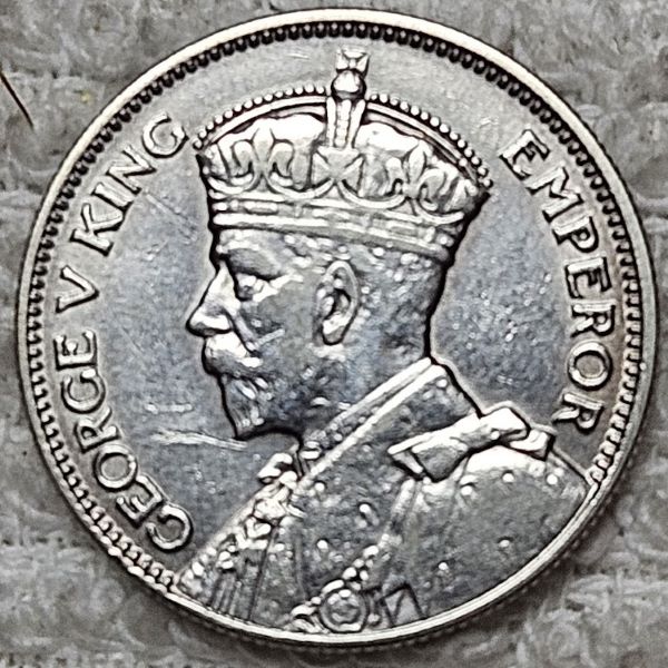 Bring-Out-Your-KM#4-Or-Y#4-Coins-For-Show-&-Tell