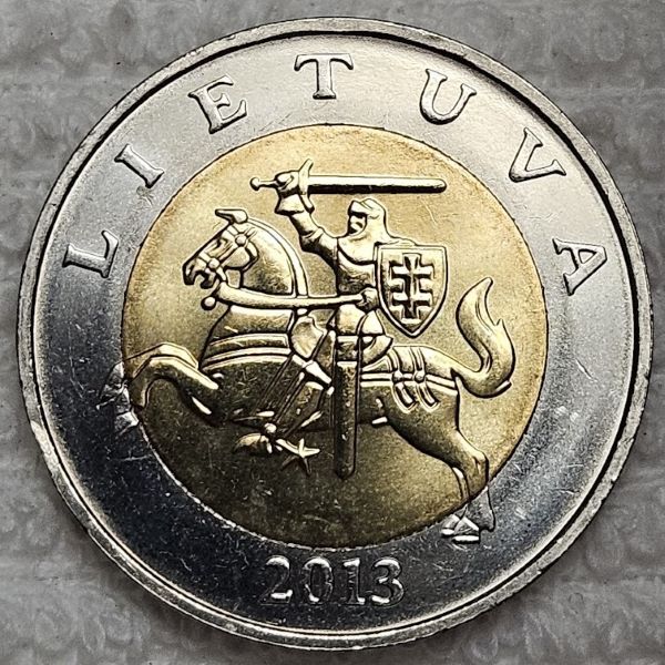 Post-A-Coin-Or-Medal-Devoted-To-A-Military-Subject
