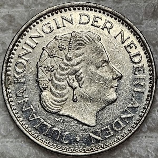 Post-Your-Coins-Depicting-Weaponry!