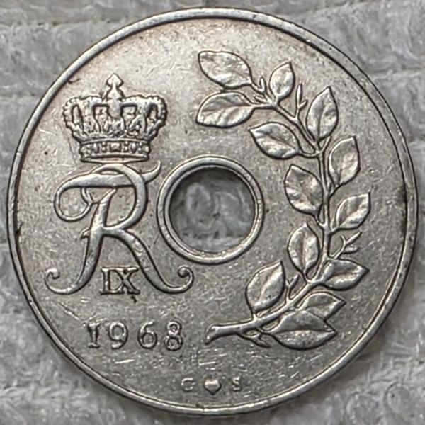 Post-Your-Coins-With-Center-Holes
