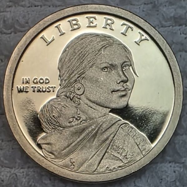 Dearborn's-Sacagawea-Native-American-Small-Golden-Dollar-Collection