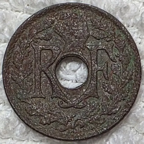 Post-Your-Coins-With-Center-Holes