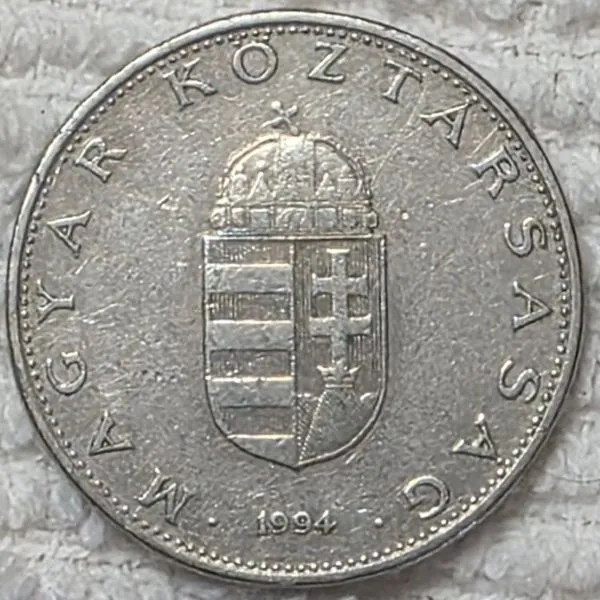 Post-Your-Coins-With-Hats