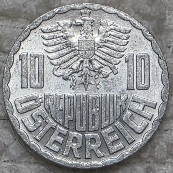 Post-Your-Coins-With-Coats-Of-Arms,-Shields,-Crests,-Crowns,--Etc.