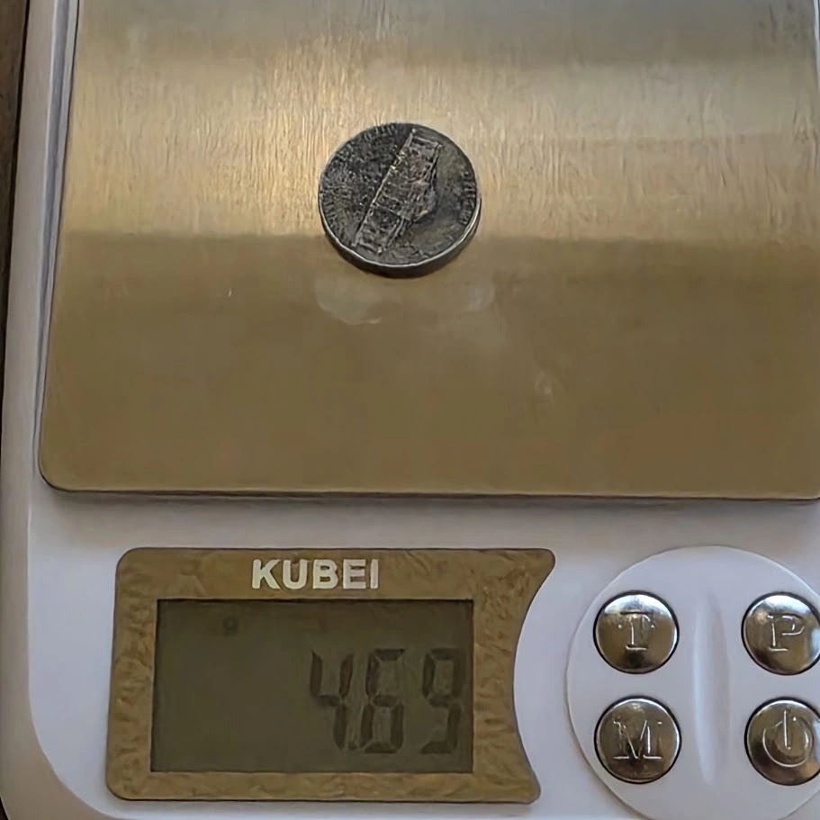 2014-D-Ghost-Of-Jefferson---A-Badly-Damaged-Nickel