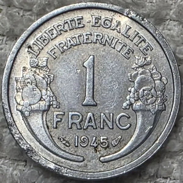 Post-Your-Coins-With-Hats