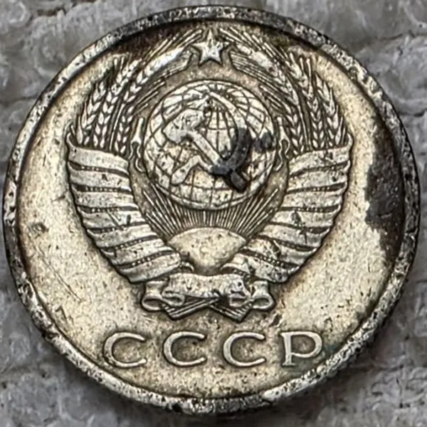 Post-Your-Coins-With-Coats-Of-Arms,-Shields,-Crests,-Crowns,--Etc.