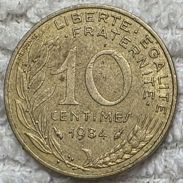 Show-Your-Coins-With-Fruit.