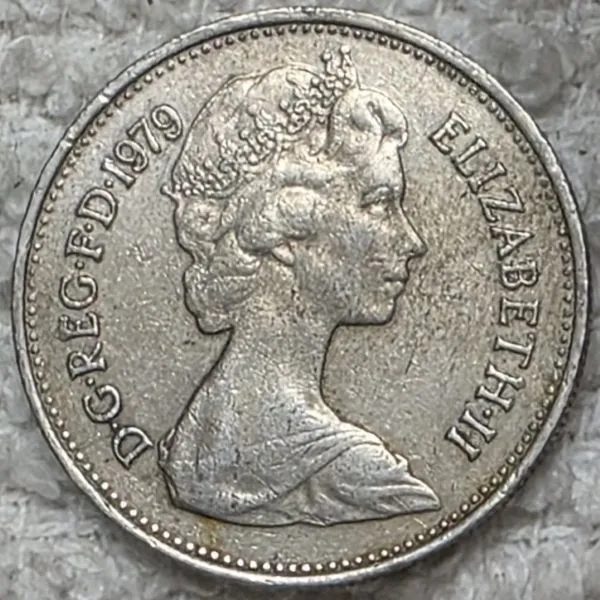 Post-Your-Coin-Or-Medal-With-Flora