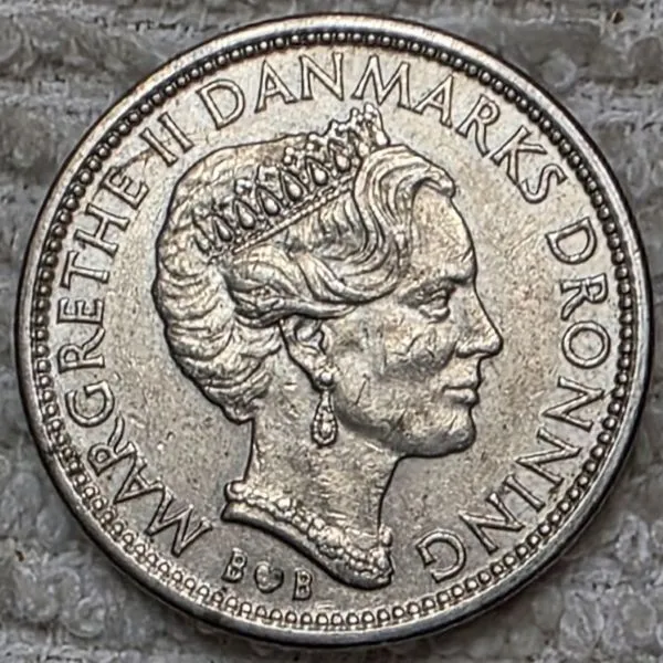 Post-Your-Coin-Or-Medal-With-Flora