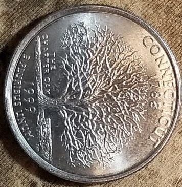 1999-P-Connecticut-State-Quarter-With-Obverse-Die-Crack