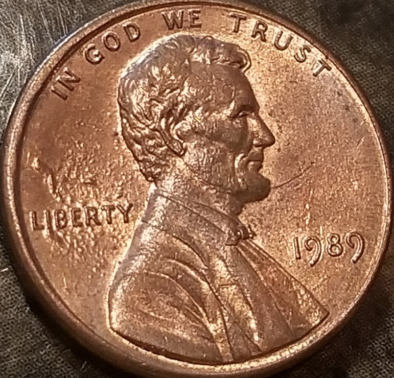 Several-Lincoln-Pennies-From-1989-With-Gas-Bubbles