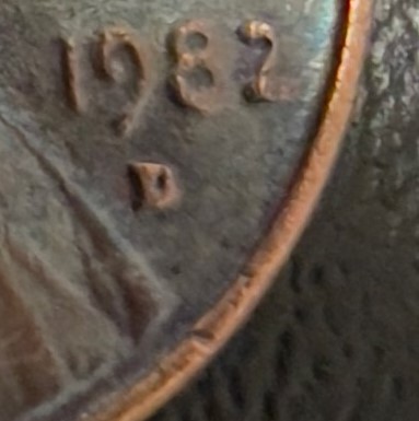 1982-Lincoln-Copper-Penny-.-I-Pinched-Myself-But-Still-Not-Sure!-It-Looks-Too-Good-To-Be-True-: