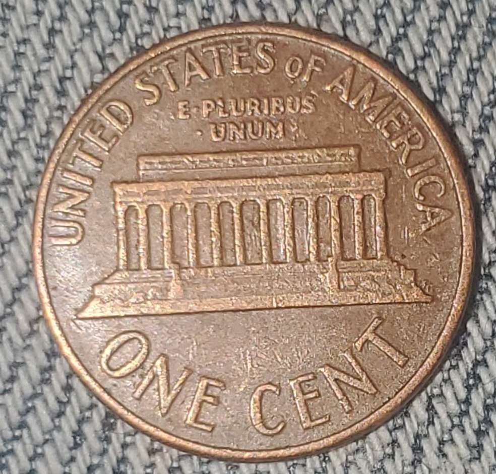Couple-Of-1960-D-Lincoln-Pennies-W/-?