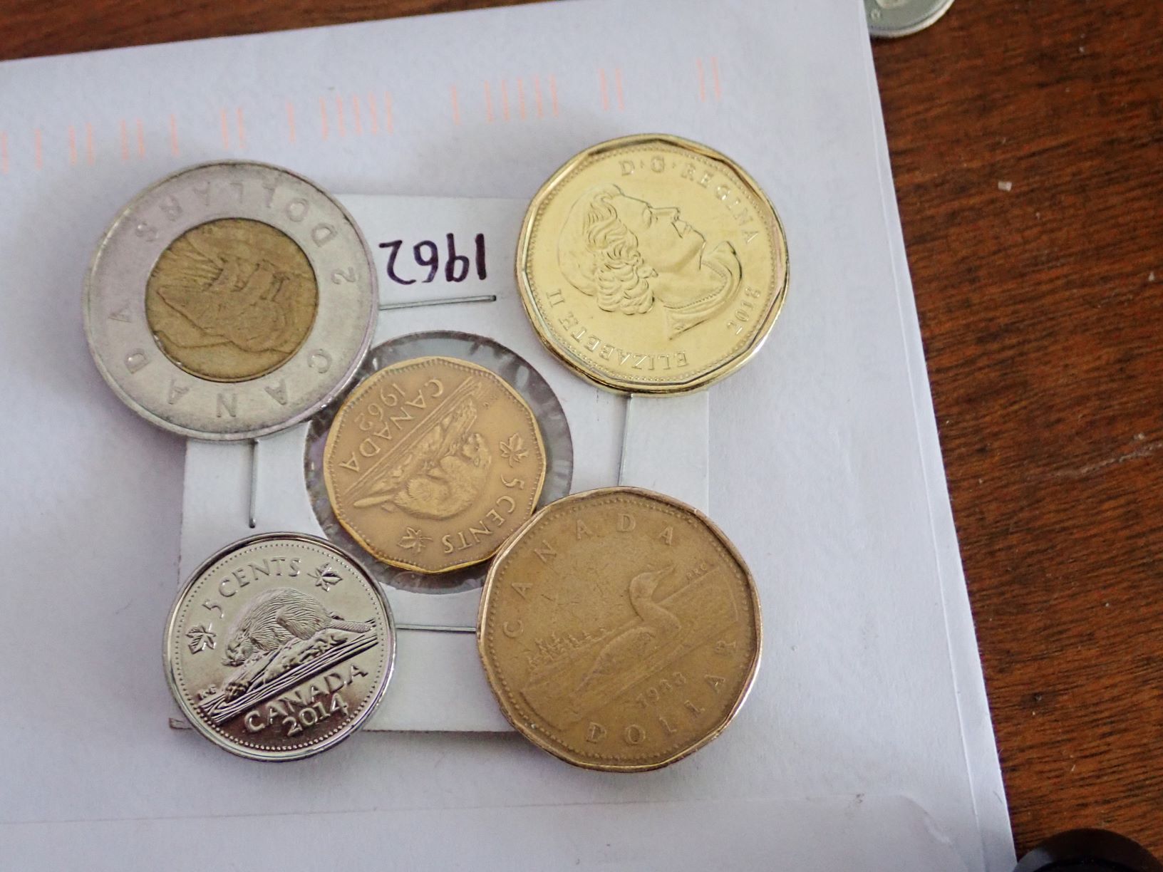 1962-Canadian-Nickel-Discoloured-/-Wrong-Metal?