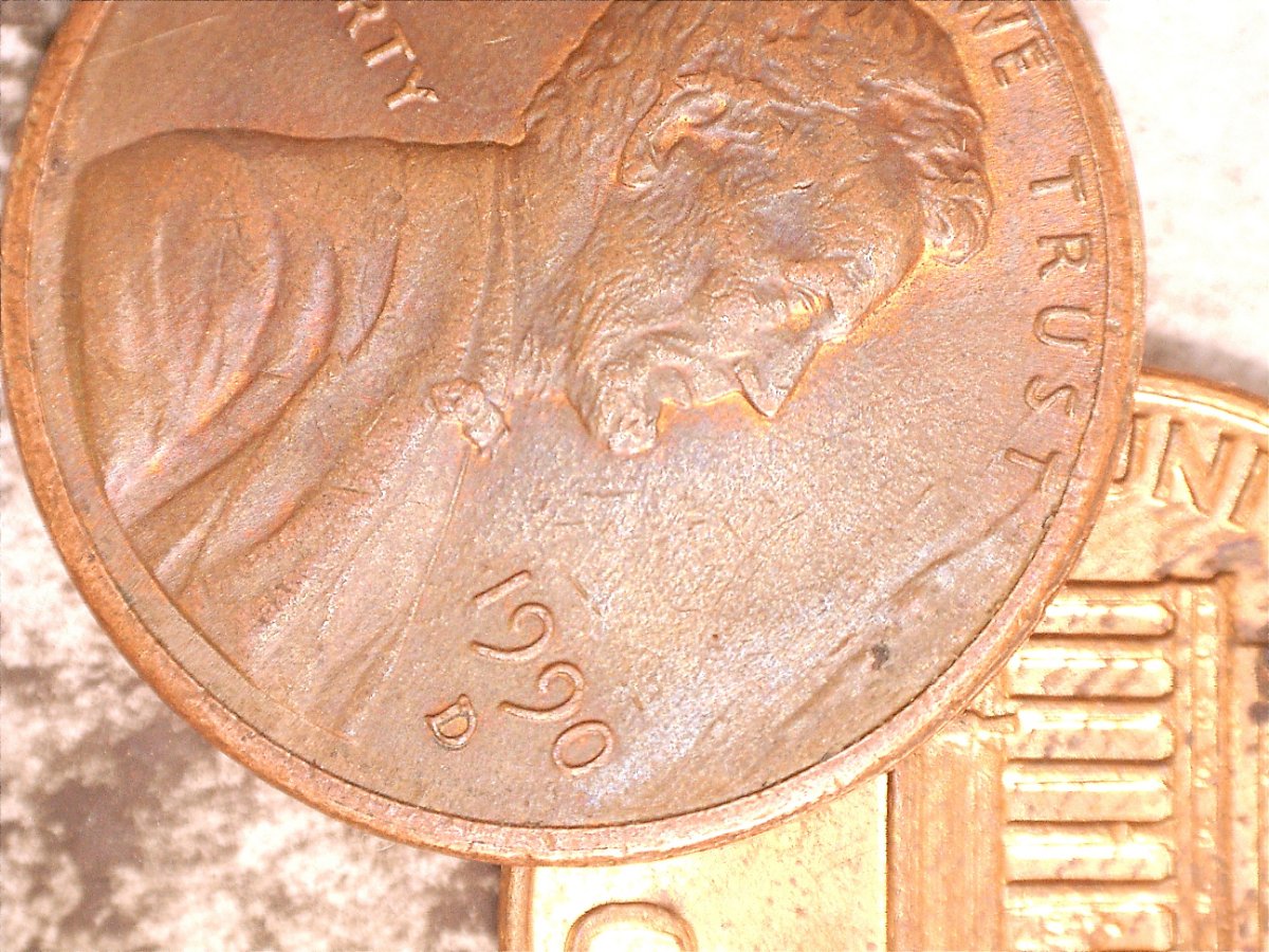 1990-D-LMC-Shows-Raised-Lines-Is-This-A-Cud?