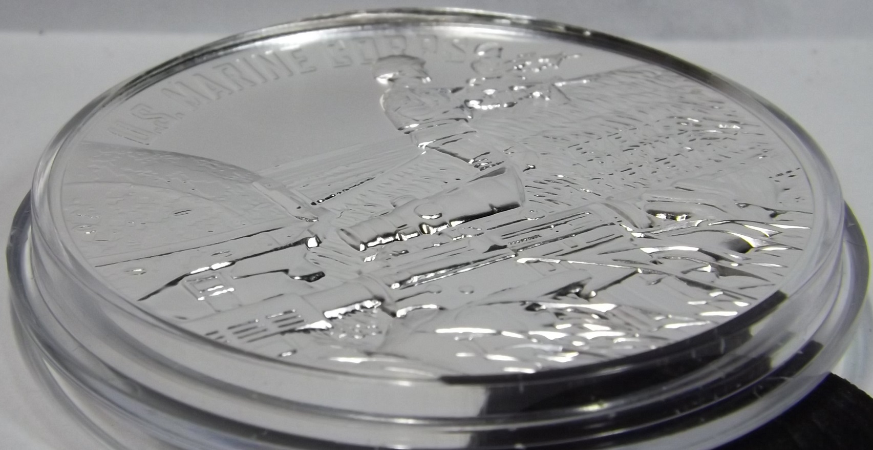 2022-US-Marine-Corps-2.5-Ounce-Medal-