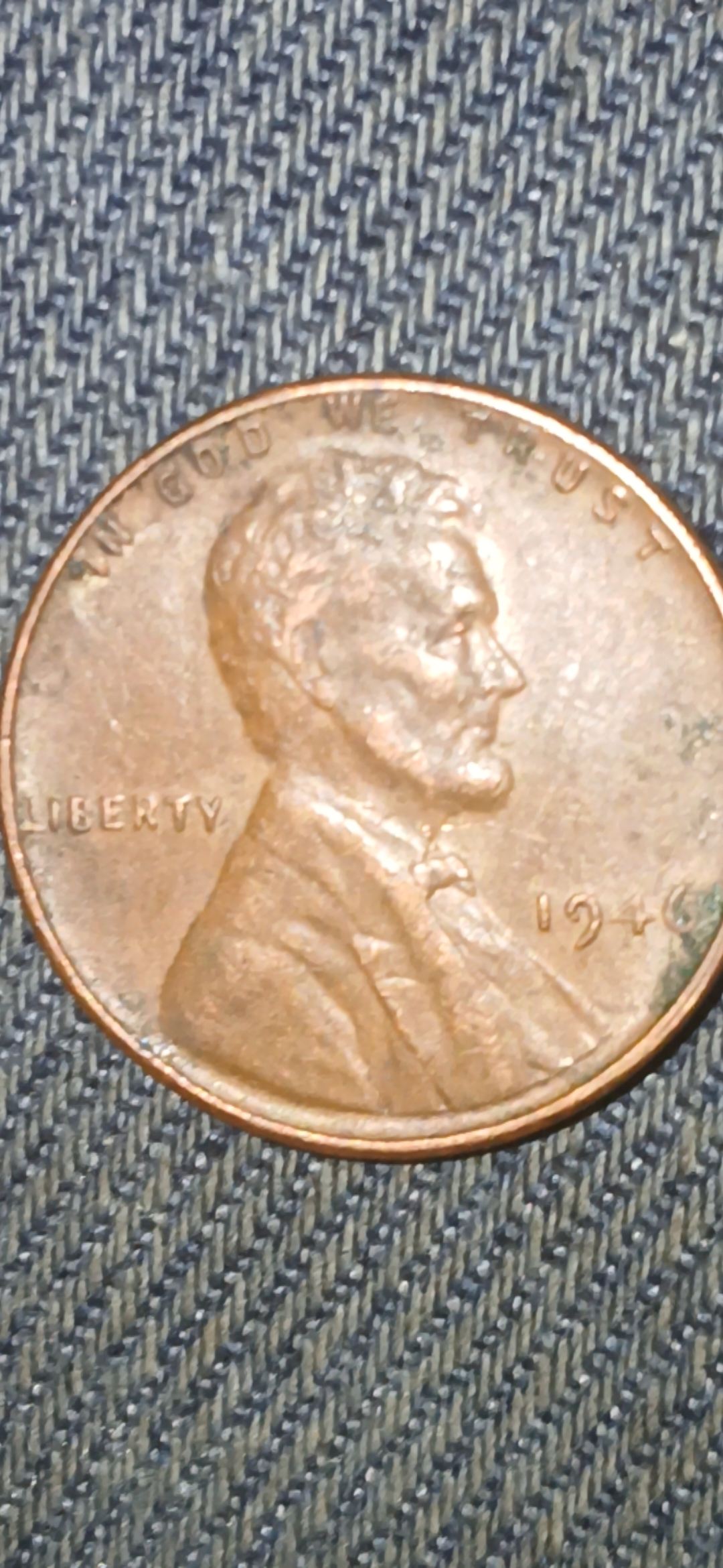 1946?-Lincoln-Cent---Trying-To-Figure-It-Out.