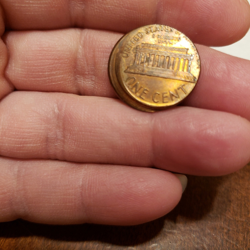 1989-Penny-Die-Cap,-Misaigned,-Or-Both?