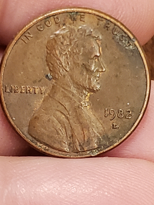 Found-Over-The-Weekend---1982-D-Small-Date-Cent---Possibly-Copper