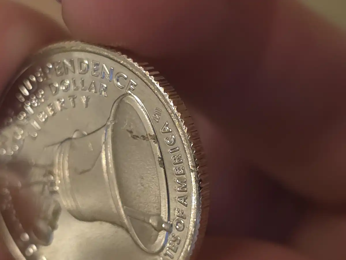 2026-D-Declaration-Of-Independence-Quarter--Possible-Struck-Through-On-Reverse?