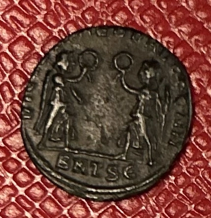 Constantinus-And-Victories-On-Reverse