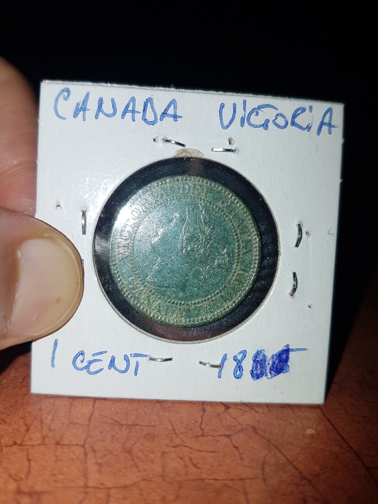 Victoria-Large-Cent-Alignment-Error