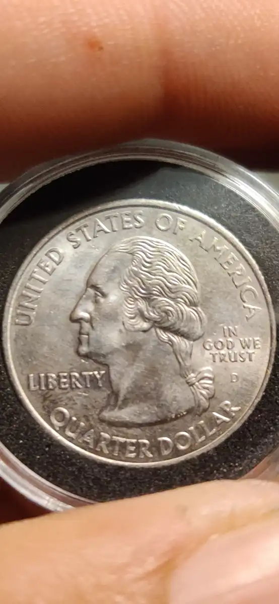 2002-D-Louisiana-Quarter-They-Don't-Look-Like-Scratches